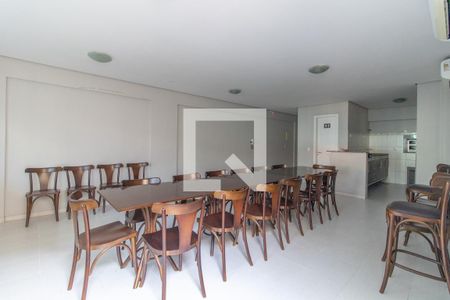 Apartamento à venda com 100m², 2 quartos e 1 vaga Apartamento à venda com 100m², 2 quartos e 1 vagaÁrea comum - Salão de festas