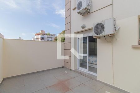 Apartamento à venda com 100m², 2 quartos e 1 vaga Apartamento à venda com 100m², 2 quartos e 1 vagaVaranda