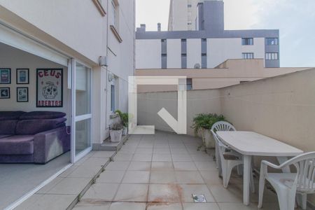 Apartamento à venda com 100m², 2 quartos e 1 vaga Apartamento à venda com 100m², 2 quartos e 1 vagaVaranda