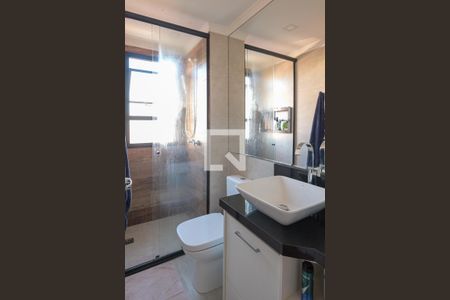 Apartamento à venda com 60m², 2 quartos e 1 vaga Apartamento à venda com 60m², 2 quartos e 1 vagaBanheiro