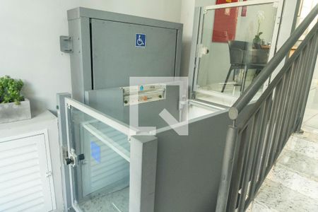 Studio à venda com 28m², 1 quarto e sem vaga Studio à venda com 28m², 1 quarto e sem vagaHall de entrada