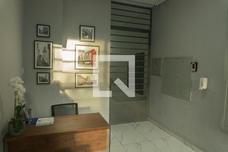 Studio à venda com 28m², 1 quarto e sem vaga Studio à venda com 28m², 1 quarto e sem vagaHall de entrada