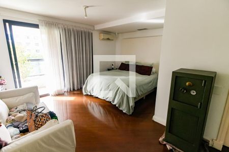 Apartamento para alugar com 280m², 4 quartos e 4 vagasSuíte master