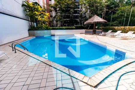 Apartamento para alugar com 280m², 4 quartos e 4 vagasÁrea comum - Piscina