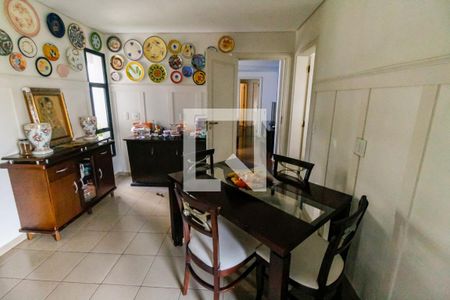 Apartamento para alugar com 280m², 4 quartos e 4 vagasCopa