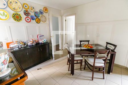 Apartamento para alugar com 280m², 4 quartos e 4 vagasCopa