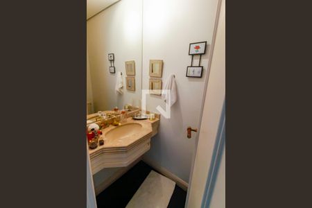 Apartamento para alugar com 280m², 4 quartos e 4 vagasLavabo