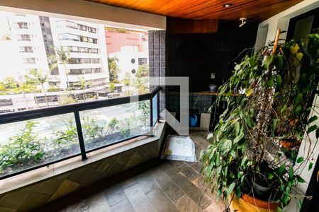 Apartamento para alugar com 280m², 4 quartos e 4 vagasVaranda da Sala