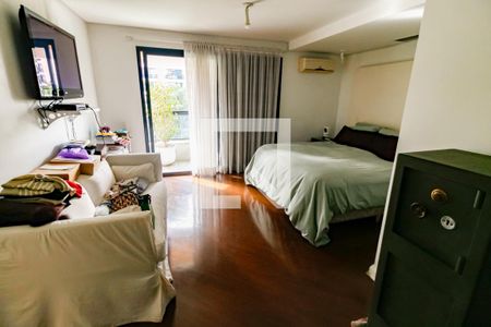 Apartamento para alugar com 280m², 4 quartos e 4 vagasSuíte master