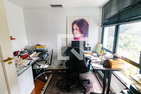 Apartamento para alugar com 280m², 4 quartos e 4 vagasEscritório