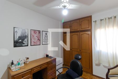 Apartamento à venda com 90m², 3 quartos e 1 vaga Apartamento à venda com 90m², 3 quartos e 1 vagaQuarto 02