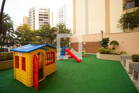 Apartamento à venda com 90m², 3 quartos e 1 vaga Apartamento à venda com 90m², 3 quartos e 1 vagaÁrea Comum - Playground