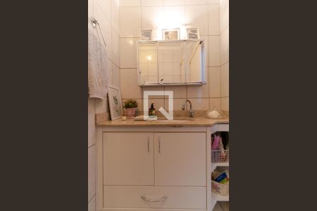 Apartamento à venda com 90m², 3 quartos e 1 vaga Apartamento à venda com 90m², 3 quartos e 1 vagaBanheiro