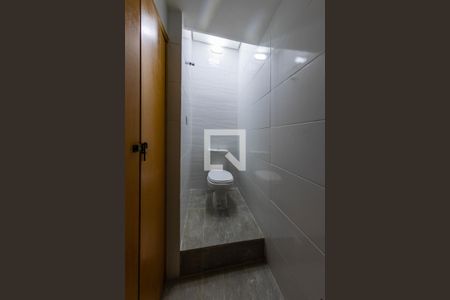 Casa à venda com 250m², 3 quartos e 3 vagas Casa à venda com 250m², 3 quartos e 3 vagasLavabo