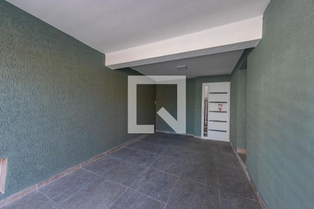 Casa à venda com 250m², 3 quartos e 3 vagas Casa à venda com 250m², 3 quartos e 3 vagasGaragem