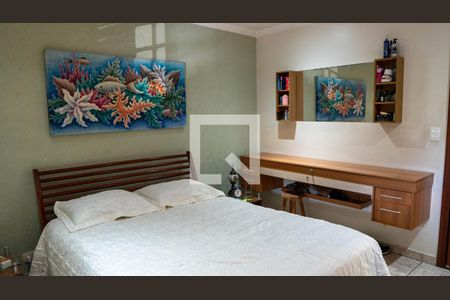 Casa à venda com 137m², 3 quartos e 3 vagas Casa à venda com 137m², 3 quartos e 3 vagasquarto 1