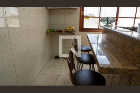 Casa à venda com 137m², 3 quartos e 3 vagas Casa à venda com 137m², 3 quartos e 3 vagascozinha