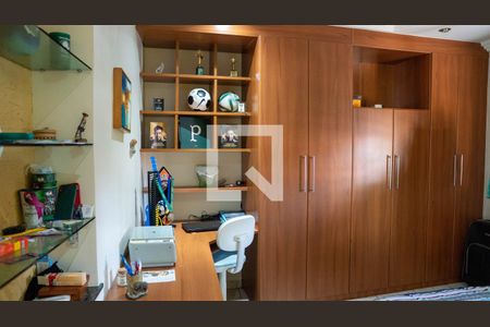 Casa à venda com 137m², 3 quartos e 3 vagas Casa à venda com 137m², 3 quartos e 3 vagasárea comum