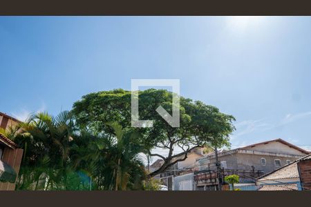 Casa à venda com 137m², 3 quartos e 3 vagas Casa à venda com 137m², 3 quartos e 3 vagasvista