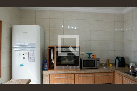 Casa à venda com 137m², 3 quartos e 3 vagas Casa à venda com 137m², 3 quartos e 3 vagascozinha