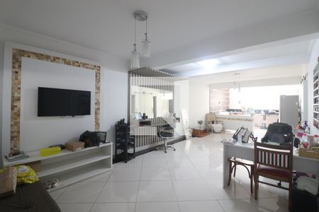 Sala de casa à venda com 2 quartos, 150m² em Jardim São Paulo, São Paulo