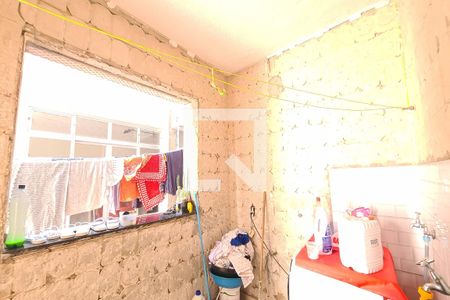 Casa à venda com 250m², 3 quartos e 4 vagas Casa à venda com 250m², 3 quartos e 4 vagasÁrea de Serviço