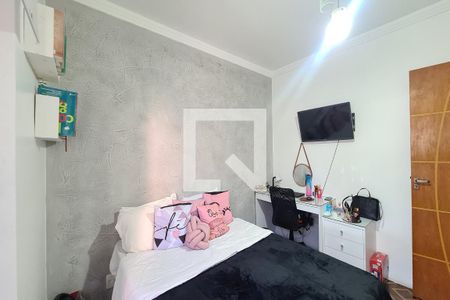 Casa à venda com 250m², 3 quartos e 4 vagas Casa à venda com 250m², 3 quartos e 4 vagasQuarto 2