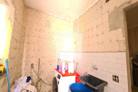 Casa à venda com 250m², 3 quartos e 4 vagas Casa à venda com 250m², 3 quartos e 4 vagasÁrea de Serviço