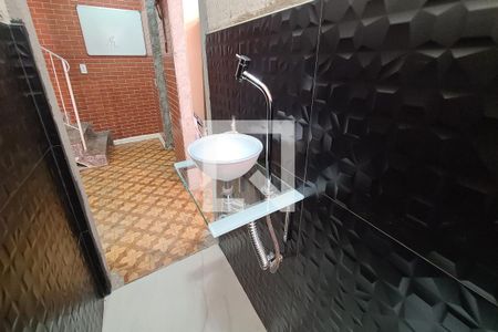 Casa à venda com 250m², 3 quartos e 4 vagas Casa à venda com 250m², 3 quartos e 4 vagasLavabo