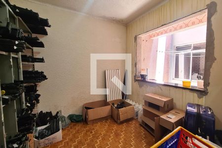 Casa à venda com 250m², 3 quartos e 4 vagas Casa à venda com 250m², 3 quartos e 4 vagasDeposito