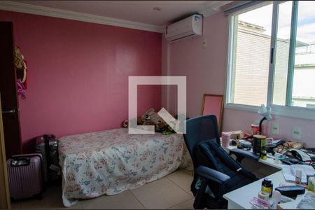 Apartamento à venda com 270m², 4 quartos e 3 vagas Apartamento à venda com 270m², 4 quartos e 3 vagasSuíte 2