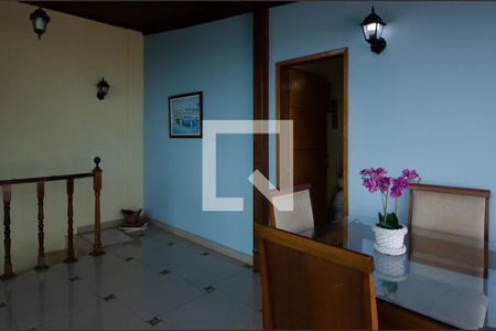 Apartamento à venda com 270m², 4 quartos e 3 vagas Apartamento à venda com 270m², 4 quartos e 3 vagasAntessala