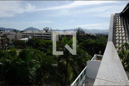 Apartamento à venda com 270m², 4 quartos e 3 vagas Apartamento à venda com 270m², 4 quartos e 3 vagasTerraço - vista