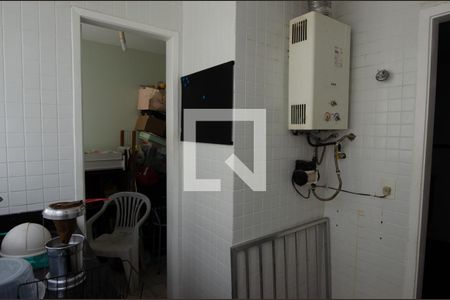 Apartamento à venda com 270m², 4 quartos e 3 vagas Apartamento à venda com 270m², 4 quartos e 3 vagasÁrea