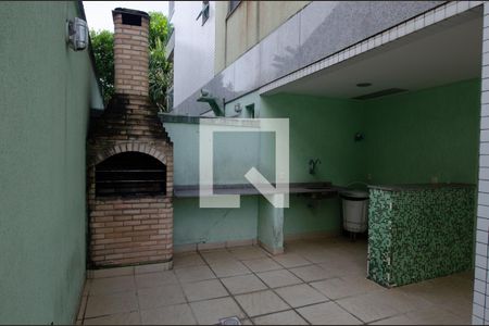 Apartamento à venda com 270m², 4 quartos e 3 vagas Apartamento à venda com 270m², 4 quartos e 3 vagasÁrea comum