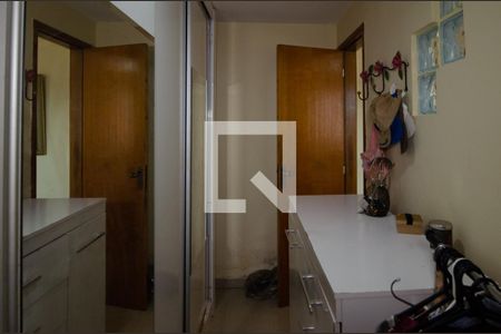 Apartamento à venda com 270m², 4 quartos e 3 vagas Apartamento à venda com 270m², 4 quartos e 3 vagasCloset da suíte 3