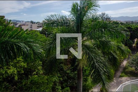 Apartamento à venda com 270m², 4 quartos e 3 vagas Apartamento à venda com 270m², 4 quartos e 3 vagasVista da Varanda