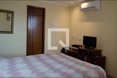 Apartamento à venda com 270m², 4 quartos e 3 vagas Apartamento à venda com 270m², 4 quartos e 3 vagasSuite 3