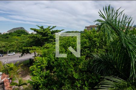 Apartamento à venda com 270m², 4 quartos e 3 vagas Apartamento à venda com 270m², 4 quartos e 3 vagasVista da Varanda