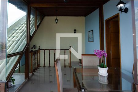 Apartamento à venda com 270m², 4 quartos e 3 vagas Apartamento à venda com 270m², 4 quartos e 3 vagasAntessala