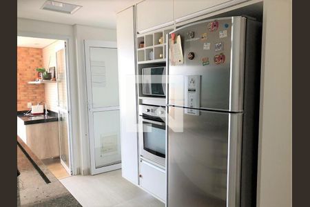 Apartamento à venda com 3 quartos, 137m² em Vila Gumercindo, São Paulo
