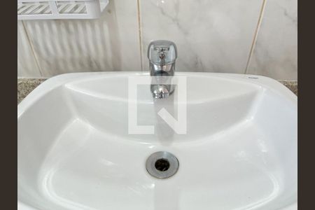 Casa à venda com 325m², 2 quartos e 4 vagas Casa à venda com 325m², 2 quartos e 4 vagasBanheiro da Suíte