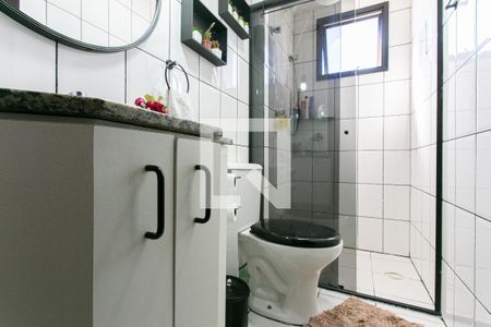 Apartamento à venda com 62m², 2 quartos e 2 vagas Apartamento à venda com 62m², 2 quartos e 2 vagasBanheiro da Suíte