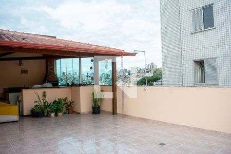 Apartamento à venda com 196m², 4 quartos e 2 vagas Apartamento à venda com 196m², 4 quartos e 2 vagasÁrea comum