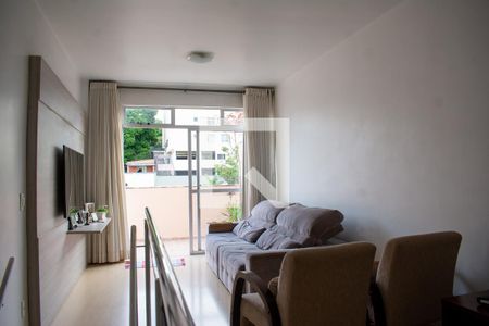 Apartamento à venda com 196m², 4 quartos e 2 vagas Apartamento à venda com 196m², 4 quartos e 2 vagasSala
