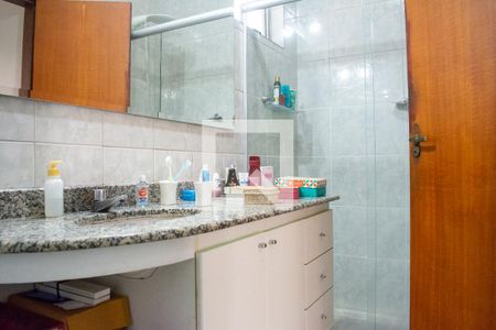 Apartamento à venda com 196m², 4 quartos e 2 vagas Apartamento à venda com 196m², 4 quartos e 2 vagasBanheiro