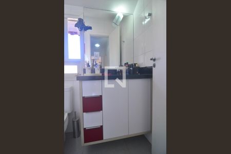 Casa de condomínio à venda com 122m², 3 quartos e 2 vagasBanheiro 3