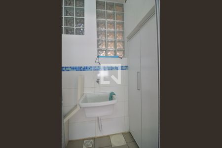 Casa de condomínio à venda com 122m², 3 quartos e 2 vagasÁrea de Serviço