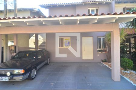 Casa de condomínio à venda com 122m², 3 quartos e 2 vagasFachada