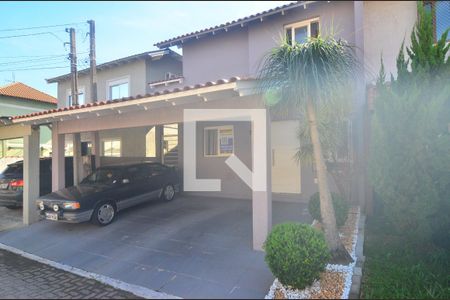 Casa de condomínio à venda com 122m², 3 quartos e 2 vagasFachada